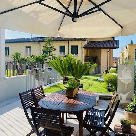 Casa Vacanze Lea Villa Тосколано Мадерно Екстериор снимка