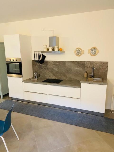 Casa Vacanze Lea Villa Тосколано Мадерно Екстериор снимка