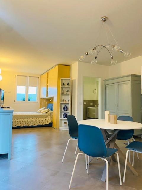 Casa Vacanze Lea Villa Тосколано Мадерно Екстериор снимка